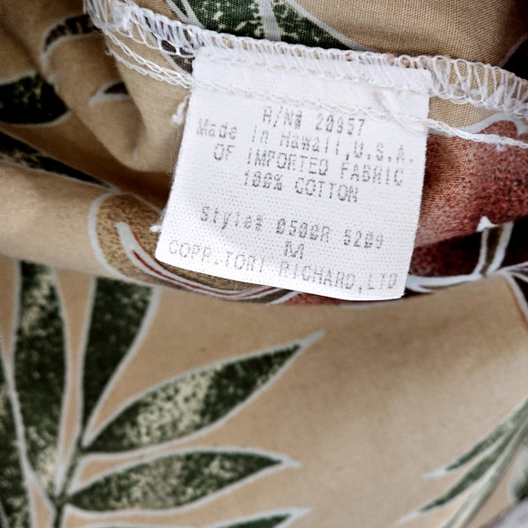 Tori Richard Honolulu Shirt Size Medium Hawaiian ButtonUp Short Sleeve Tropical - Picture 7 of 9